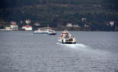 Bozcaada ve Gökçeada'ya feribot seferlerine hava engeli