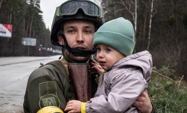 Ukrayna: Rusya'nın saldırılarında 115 çocuk öldü