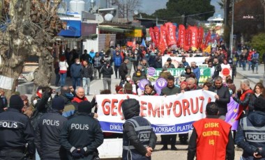 İzmir'de 'Geçinemiyoruz' mitingi: Yurttaşlar meydanı doldurdu