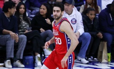 NBA'de Furkan Korkmaz, Doğu Konferansı lideri Heat'e karşı 18 sayı attı