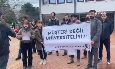 Öğrenciler, yemekhane zammını protesto etti: 'Müşteri değil, üniversiteliyiz' (25 Mart 2022) (Video Haber)