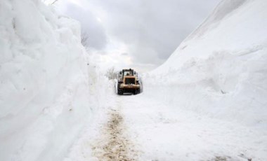 Kastamonu'da kar nedeniyle 37 köye ulaşım sağlanamıyor