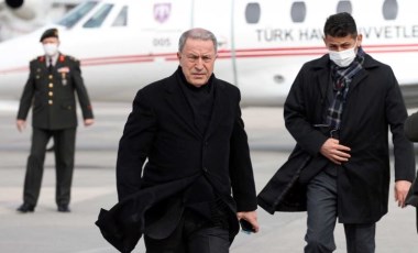 Hulusi Akar: İki tahliye uçağımız Ukrayna'da bekliyor