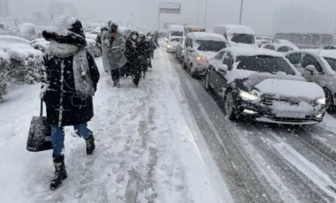 AKOM uyardı: İstanbul'a 1987'den sonra en kuvvetli kar yağışı geliyor!