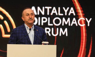 Son Dakika: Çavuşoğlu açıkladı: Rusya ve Ukrayna dışişleri bakanlarıyla Türkiye'de üçlü zirve yapılacak