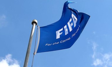 Son Dakika: FIFA'dan Ukrayna ve Rusya'daki yabancı oyunculara sözleşme fesih hakkı