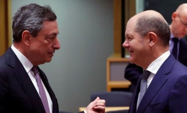 Draghi ve Scholz, Rusya'ya yaptırımların devam etmesi konusunda aynı görüşte