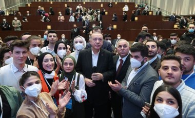 Son Dakika: Erdoğan'dan 'gençlere tavsiye': 'İmkanınız olursa dünyayı gezin'