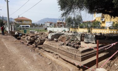 Antalya'da yola bitişik arsada Roma mezarlığı bulundu (01 Nisan 2022)