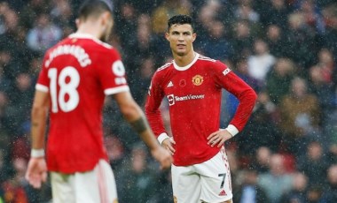 'Cristiano Ronaldo Manchester United'dan ayrılıyor' iddiası