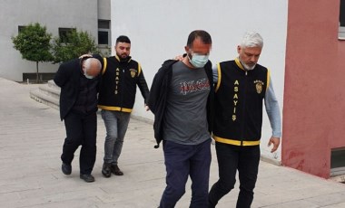 Girdikleri evde 'dedektörle' arama yapıp altınları çaldılar