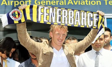 Eski Fenerbahçeli Dirk Kuyt, ringe adım atıyor