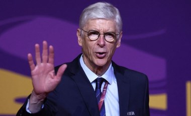 Arsene Wenger'in önerisiyle futbolda taç atışları değişiyor