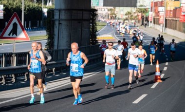 İzmir'de toplu ulaşım ve trafiğe Maraton İzmir düzenlemesi