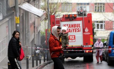 İstanbul’da yeraltı kablolarında patlama