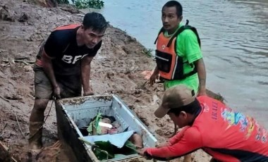 Bir çocuk, Filipinlerdeki heyelandan buzdolabına saklanarak kurtuldu