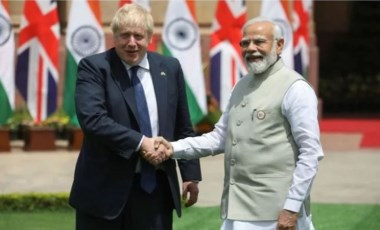 İngiltere Başbakanı Boris Johnson: '2024 yılına kadar devam edebilir'