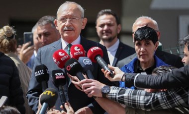 Kılıçdaroğlu, elektriği kesilen bir aileyi daha ziyaret etti: 'Hiçbirimiz aydınlıkta değiliz'