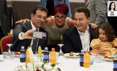 Ali Babacan ve Ekrem İmamoğlu iftar programında bir araya geldi