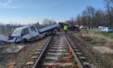 Macaristan'da tren kazasında çok sayıda kişi hayatını kaybetti