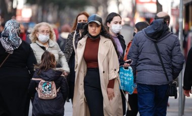 Koronavirüs Bilim Kurulu üyesi Prof. Dr. Tevfik Özlü'den tavsiye: Açık havada maske takılmalı mı?