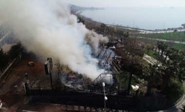 Avcılarda yangın çıkan restoran küle döndü