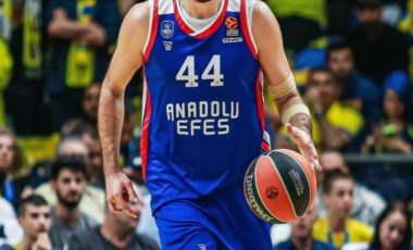 Anadolu Efes, Sırbistan’da kaybetti