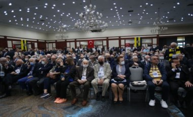 Fenerbahçe Yüksek Divan Kurulu başkanlık seçiminde bir üye fenalık geçirdi (09 Nisan 2022)