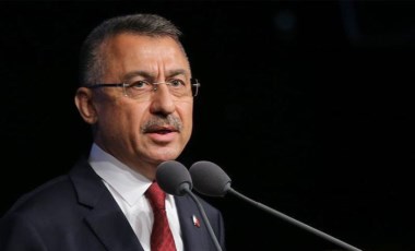 CHP'li Sertel'den Oktay'a tepki: 'Yol geçen hanına çevirmek için mi temizledik?'