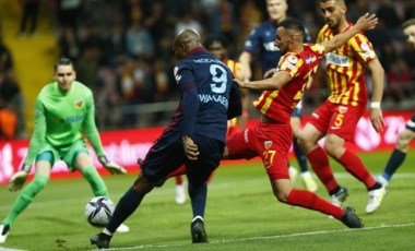 Trabzonsporlu yıldız Nwakaeme'nin menajeri: 'İmzaya hazırız!'