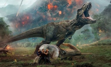 Jurassic Park filmine ilham veren dinozor iskeleti, rekor fiyata satıldı