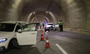 Tünelde zincirleme kaza: 3 yaralı (15 Mayıs 2022)