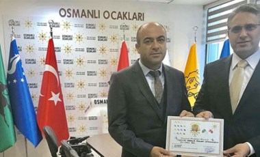 Osmanlı Ocakları Gençlik Kolları Başkanı Fazlı Bal 'Suriyeliler ülkelerine dönsün' diyenleri tehdit etti: 'Herkes akıllı olsun, herkes aklını başına alsın' (16 Mayıs 2022)