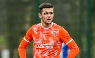 Jake Daniels, eş cinsel olduğunu açıklayan ilk İngiliz futbolcu oldu