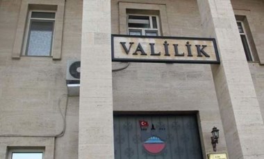 Kars Valiliği'nden 'Vali Öksüz'ün adı ile dolandırıcılık' yapanlara karşı uyarı