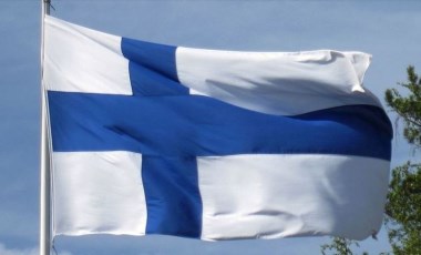 Finlandiya parlamentosu onayladı: Finlandiya NATO'ya başvuruyor