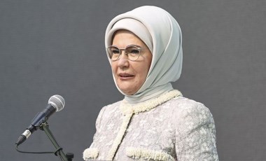 Emine Erdoğan: Gerçek özgürlük, her türlü prangadan azade olmaktır