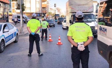 Adana'da çaldığı ticari taksiyle kaza yapan kişi yakalandı (20 Mayıs 2022)