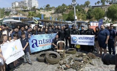 Tarihi Kaleiçi Yat Limanı’nda deniz dibinden çıkanlar şaşkınlık yarattı