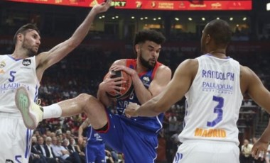 Anadolu Efes kazandı, kupa sayısı 12 oldu