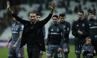 Milli futbolcu Cenk Tosun, ayrılığı resmen açıkladı