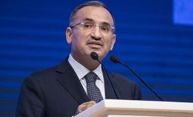 Adalet Bakanı Bekir Bozdağ'a tek soruluk 'Twitter' önergesi