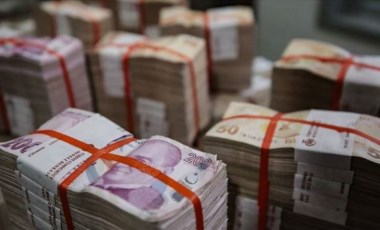 Hazine, iki tahvil ihalesinde yaklaşık 13,6 milyar lira borçlandı