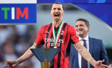 Milan'a şampiyonluk sonrası kötü haber: Zlatan Ibrahimovic 7-8 ay yok