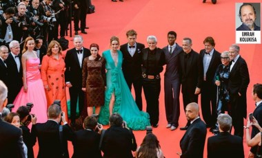 Cannes’da Elvis çılgınlığı