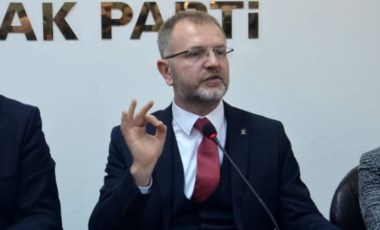 AKP'li başkan bayramlaşmada istifa etti: '2023'e daha enerjik yeni bir başkanla gitmeli'