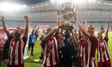 Sivasspor’da Rıza Çalımbay ve 6 futbolcunun sözleşmesi sona eriyor