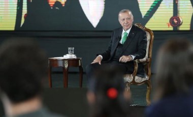 Cumhurbaşkanı Erdoğan: 'Elektronik sigaraya fırsat vermeyeceğiz'