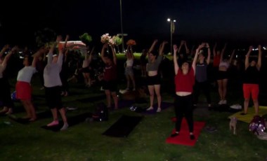 İzmir'de kadınlardan 'yoga yasağı' protestosu