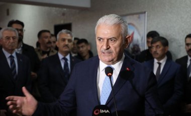 Binali Yıldırım: '1,5 milyar din kardeşimizin sorumluluğu da bize ait' (04 Mayıs 2022)